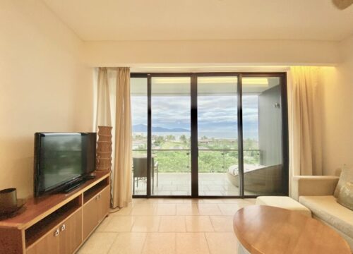 Bedroom Residence – Garden View in Beach Resort (HY3BOV)