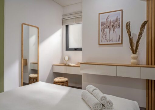 2 Bedrooms Monarchy, River View – Fire Works (MONA2B)