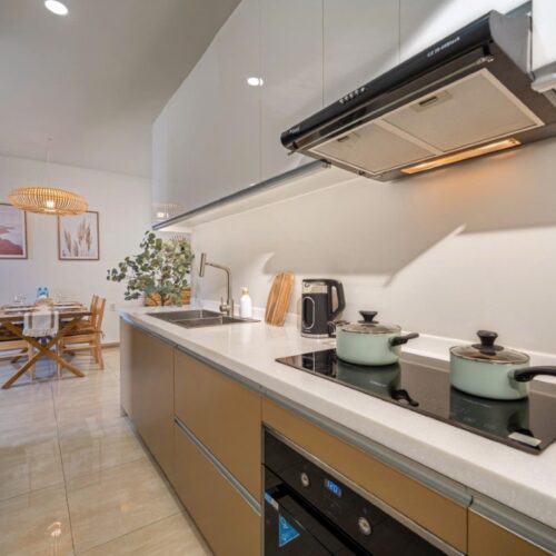 2 Bedrooms Monarchy, River View – Fire Works (MONA2B)