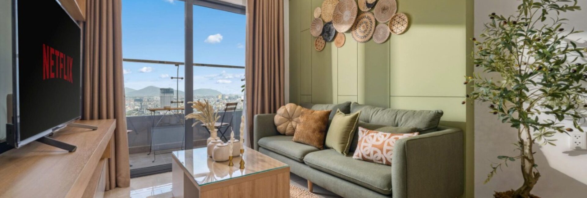 2 Bedrooms Monarchy, River View – Fire Works (MONA2B)
