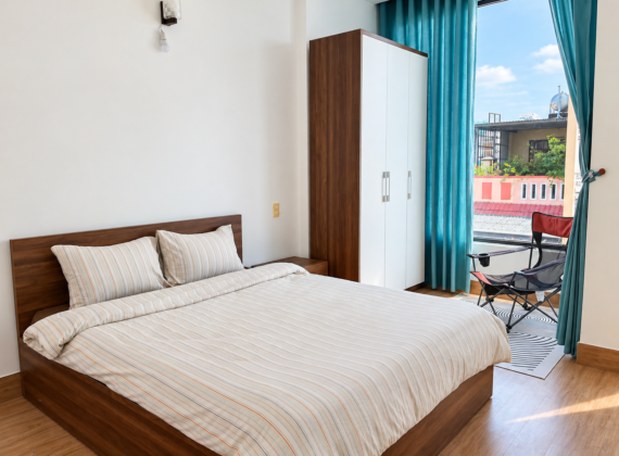 An Thuong Nest – Studio Balcony Room| Near Beach