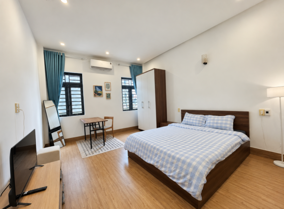 An Thuong Nest | Studio Room with windows | Near Beach